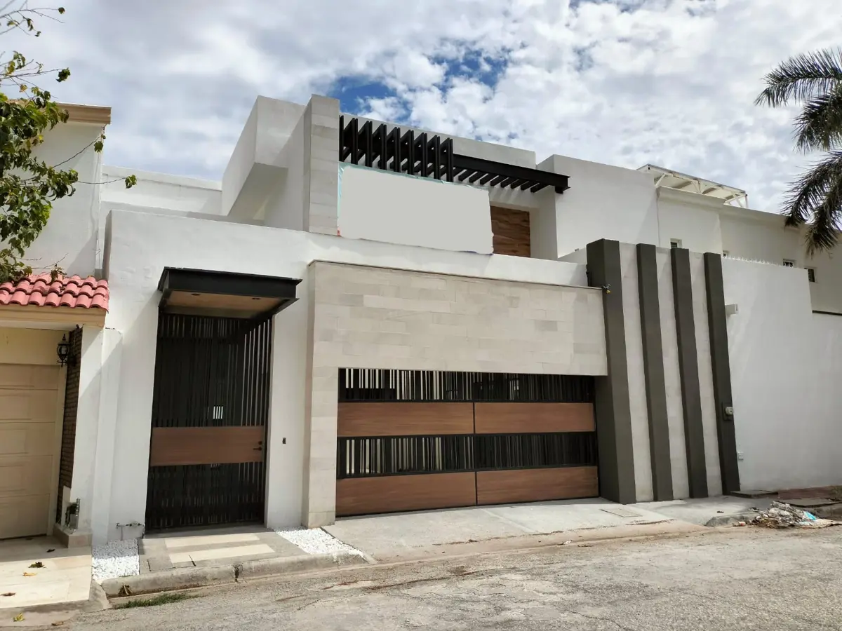 Casa en Venta en Residencial los Fresnos Casa en Venta en Residencial los Fresnos