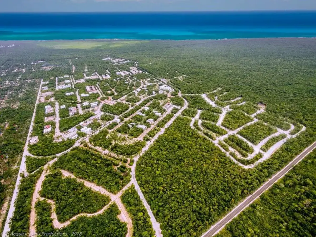 Terreno en venta en Aldea Zama, Tulum — foto 1 de 7