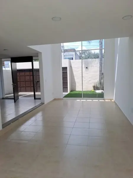Casa en renta en Lomas de Tzompantle, Cuernavaca — foto 2 de 14