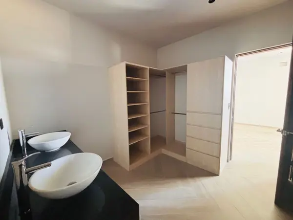Casa en venta en Hacienda San Jerónimo, Saltillo — foto 2 de 7