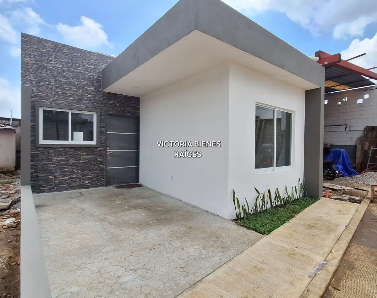 Casa en venta en Los Álamos, Fortín — foto 1 de 11