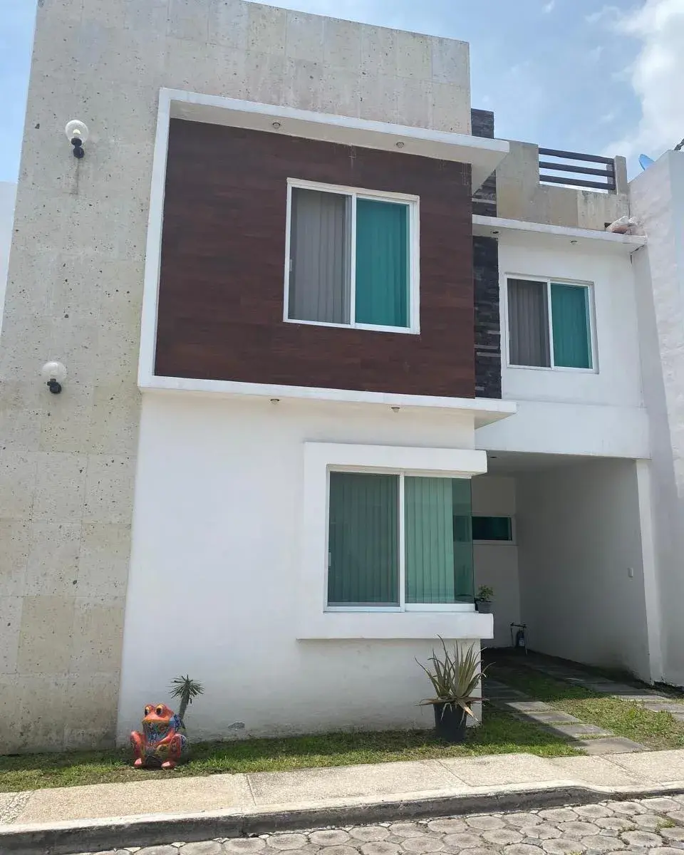 Casa en venta en Oaxtepec Centro, Yautepec — foto 1 de 16