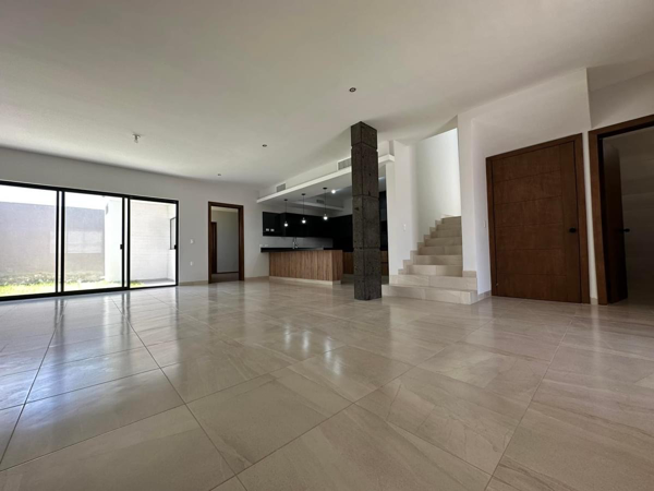 Casa en Venta en Los Viñedos, Torreón - Amplia Y Moderna Propiedad