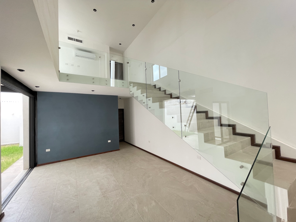 Casa en venta en Los Viñedos, Torreón — foto 2 de 23