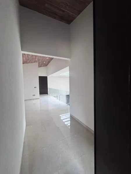 Casa en venta en Montaña Monarca I, Morelia — foto 2 de 26
