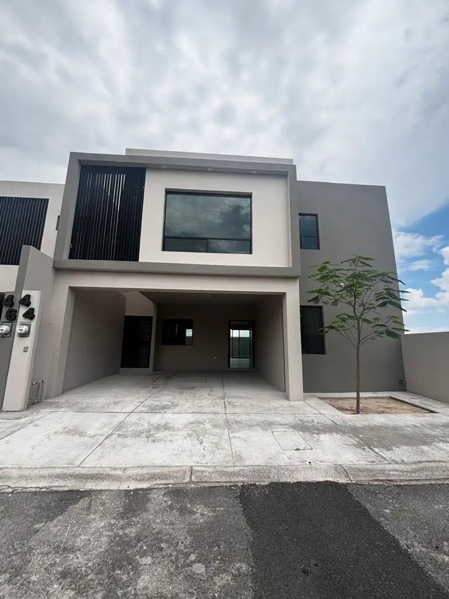 Casa en venta en El Cortijo, Torreón, Coahuila de Zaragoza Casa en venta en El Cortijo, Torreón, Coahuila de Zaragoza