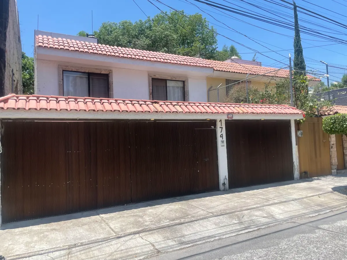 Casa en venta en Camino Real, Zapopan — foto 1 de 24