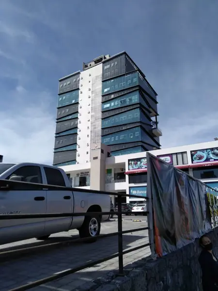 Oficina en Renta en Torre  Momentum Centro Sur