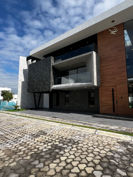 Casa en venta en Santa Clara Ocoyucan, Ocoyucan — foto 3 de 117