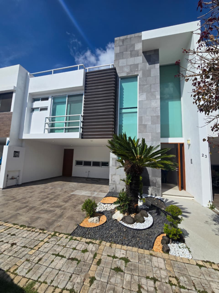 Casa en renta en Lomas de Angelópolis, Ocoyucan — foto 2 de 48