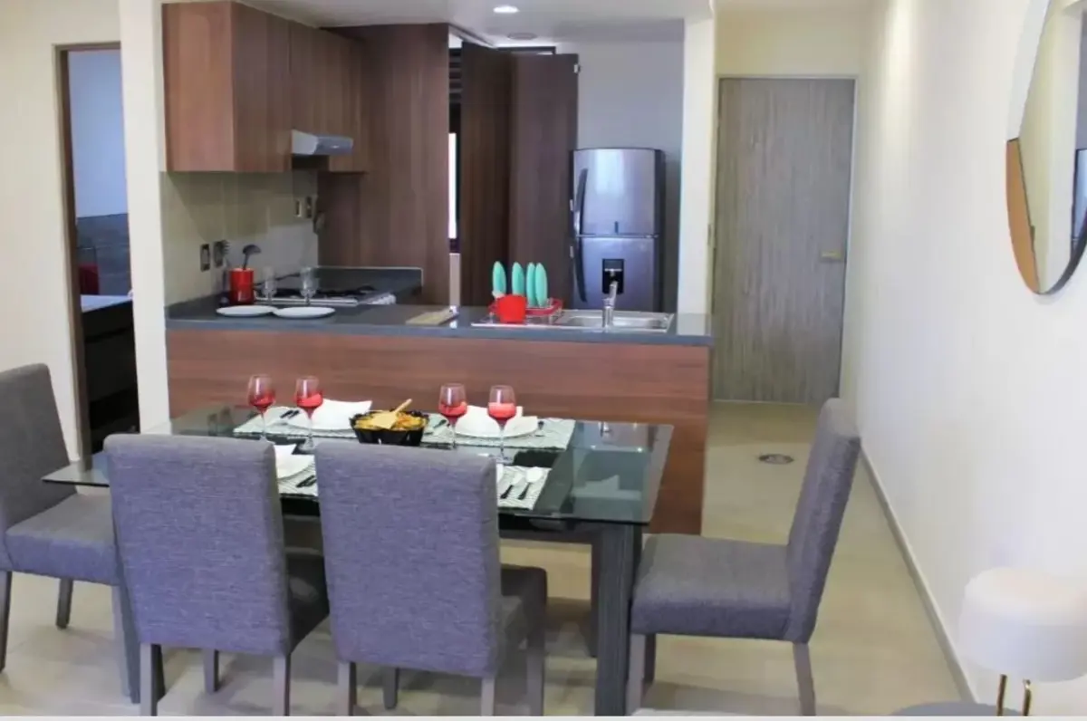 Vista 2 de Pent-house en Venta en Desierto de los Leones: con Balcón y Roof Privado cerca de Altavista.