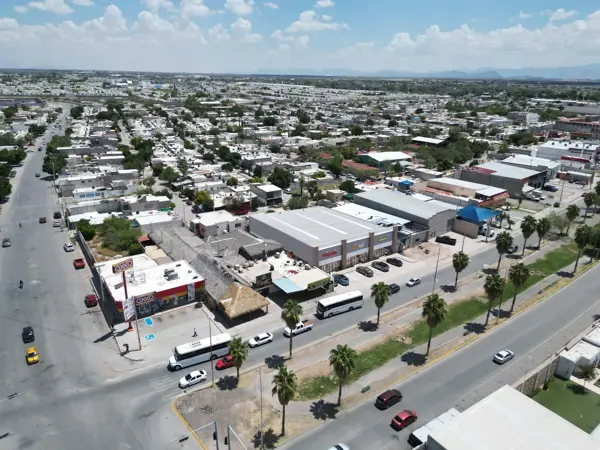 Local en renta en Ciudad Nazas Polígono 27, Torreón — foto 2 de 4