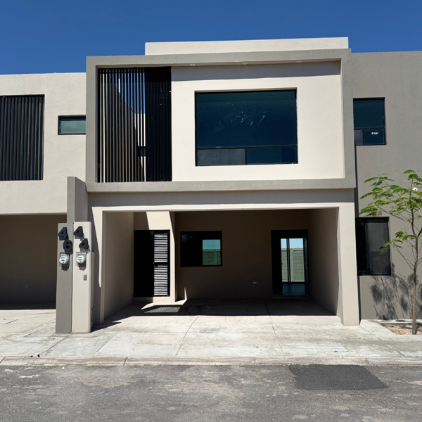Casa en venta en Las Trojes, Torreón — foto 2 de 34