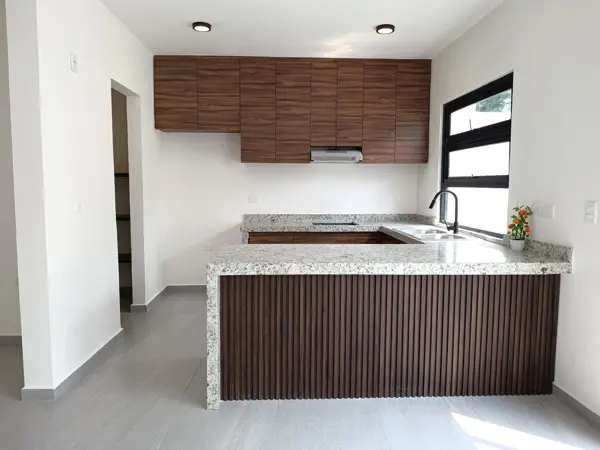 Casa en venta en Roberto Madrazo Pintado Ciudad Industrial, Centro — foto 3 de 22