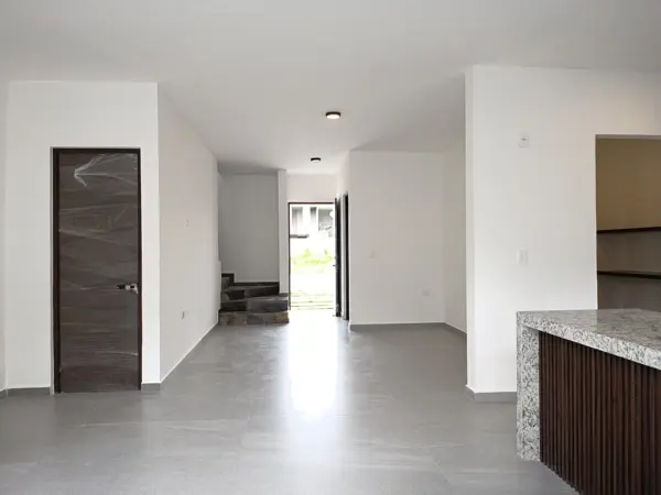 Casa en venta en Roberto Madrazo Pintado Ciudad Industrial, Centro — foto 2 de 22