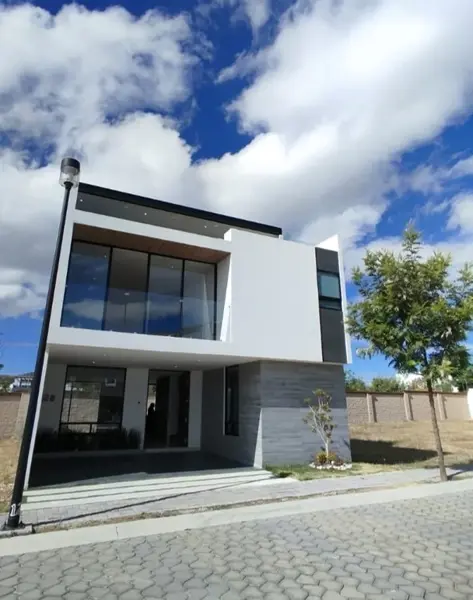 Casa en venta en Lomas de Angelópolis, Ocoyucan — foto 2 de 32