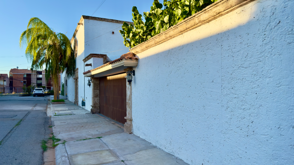 Casa en venta en Residencial el Fresno, Torreón — foto 2 de 37