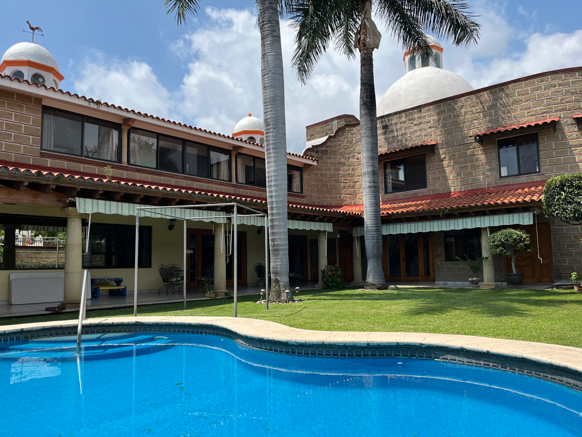 Casa en renta en Lomas de Atzingo, Cuernavaca — foto 1 de 23