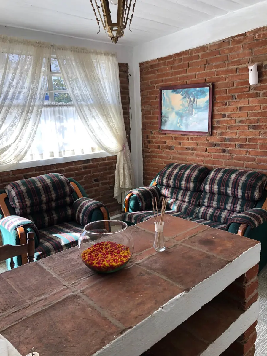 Casa en renta en Santiago Momoxpan, San Pedro Cholula — foto 1 de 35