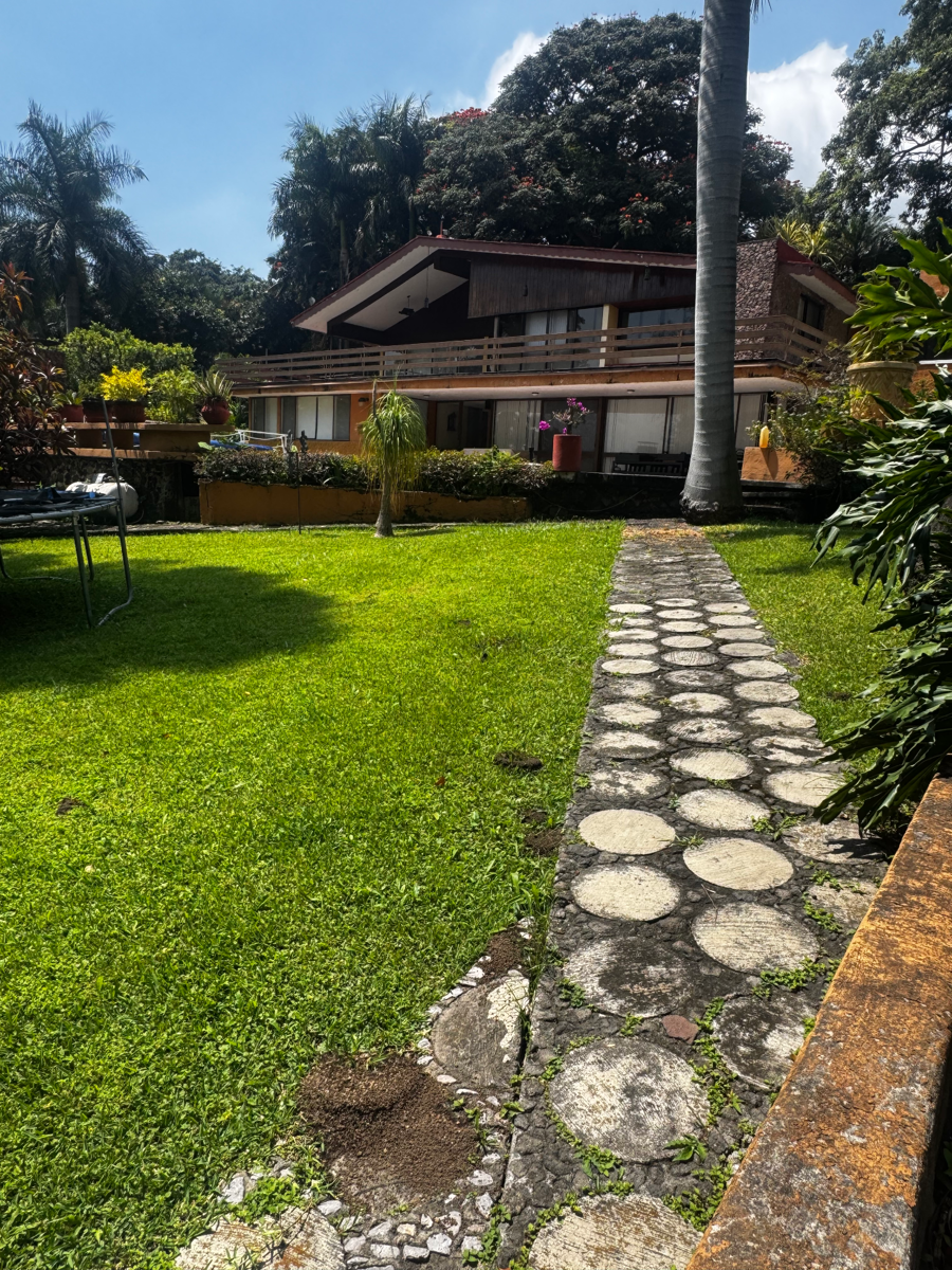 Casa en venta en Chapultepec, Cuernavaca — foto 1 de 54