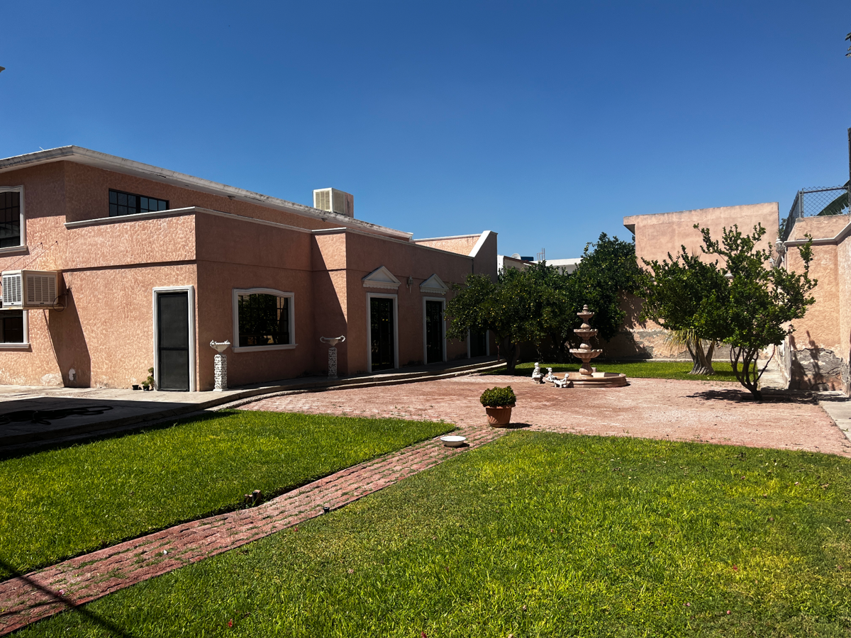 Casa en venta en Nueva los Angeles, Torreón — foto 1 de 27