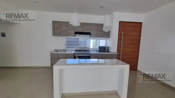 Casa en venta en Lomas de Tzompantle, Cuernavaca — foto 2 de 14