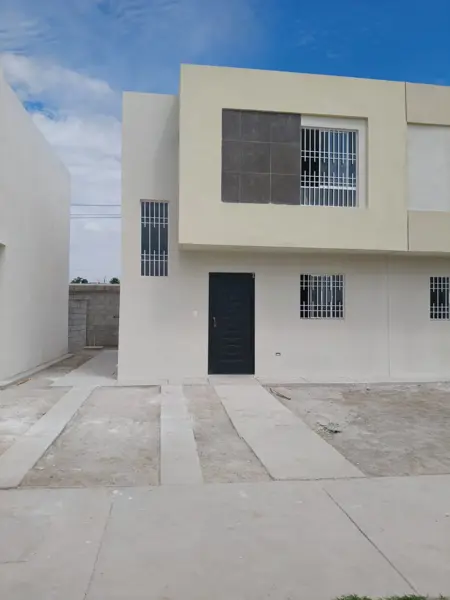 Casa en venta en Loma Real, Torreón — foto 1 de 7