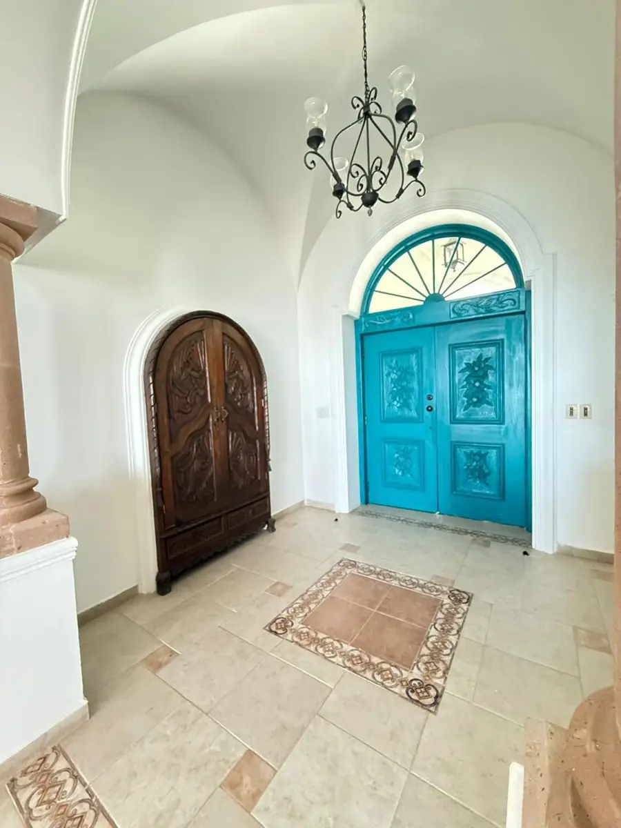 Casa en venta en Bahia de Kino Centro, Hermosillo — foto 1 de 49