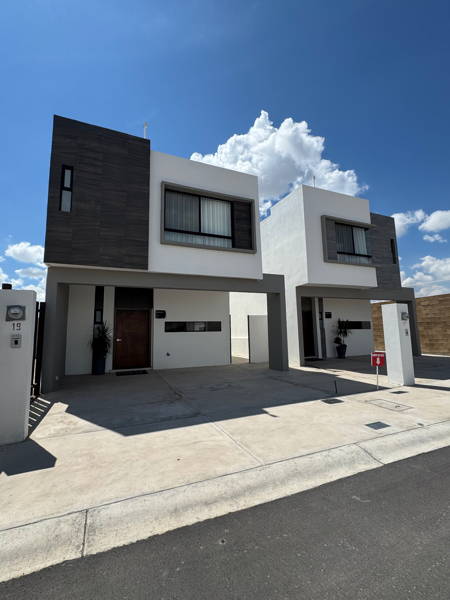 Casa en venta en San Felipe, Torreón — foto 2 de 27