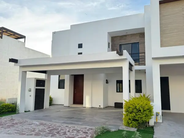 Casa en venta en Altozano la Nueva Laguna, Gómez Palacio — foto 2 de 25