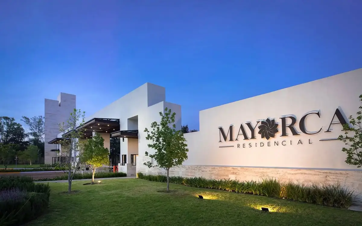 Casa en venta en Mayorca Residencial, León — foto 1 de 15