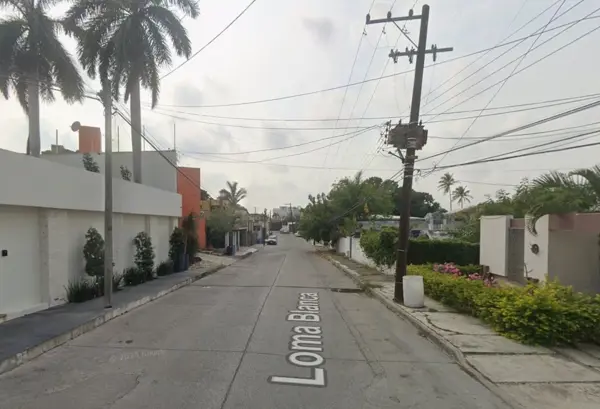 Casa en venta en Lomas de Rosales, Tampico — foto 2 de 11