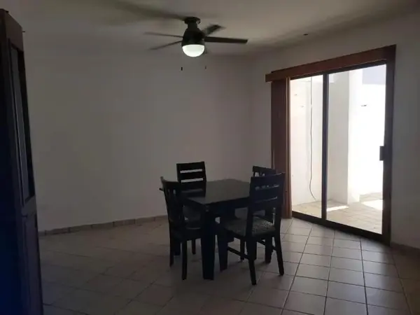 Casa en venta en Rincón de la Primavera, Monterrey — foto 2 de 10