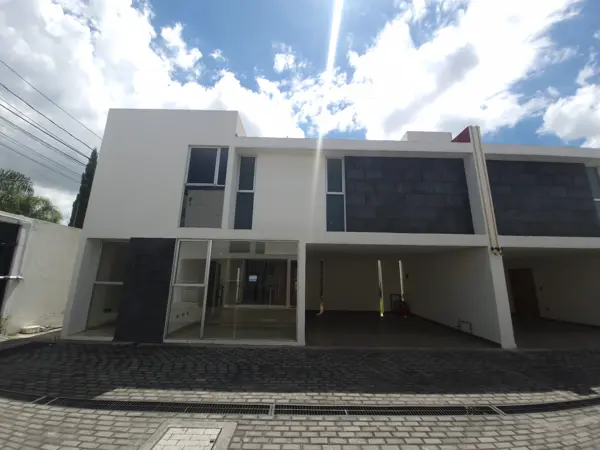 Casa en Venta en Condominio en Cuautlancingo, Puebla Casa en Venta en Condominio en Cuautlancingo, Puebla