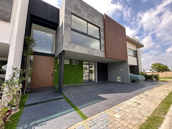 Casa en venta en Lomas de Angelópolis, San Andrés Cholula — foto 2 de 29