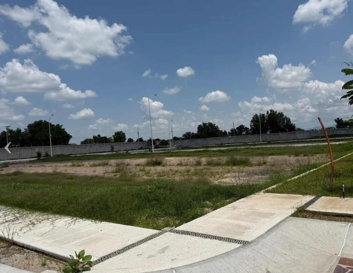 Terreno en venta en Silao Centro, Silao de la Victoria — foto 1 de 8