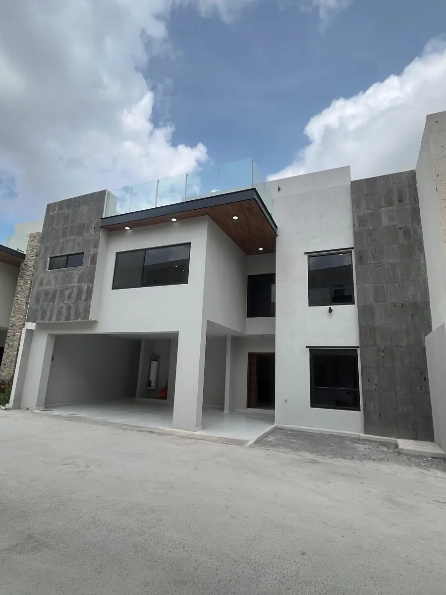 Casa en venta al Norte de Saltillo – Fraccionamiento Exclusivo Casa en venta al Norte de Saltillo – Fraccionamiento Exclusivo