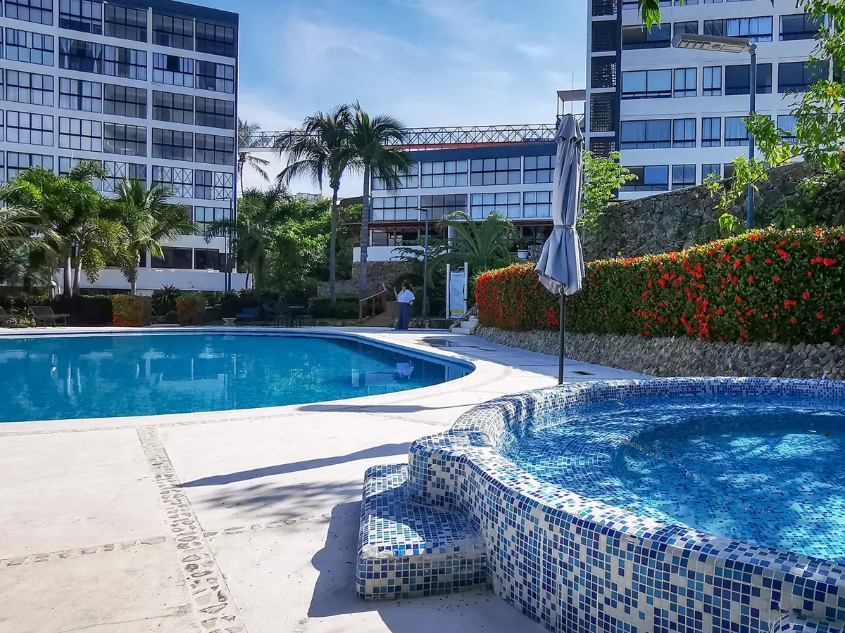 Departamento en venta en Las Playas, Acapulco de Juárez — foto 1 de 42
