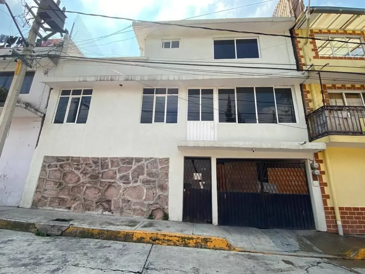 Casa en venta en Colinas de San Mateo, Naucalpan de Juárez — foto 1 de 21