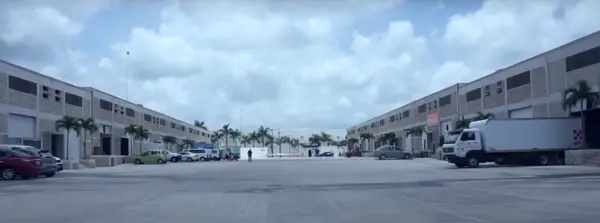 Bodega en venta en Cancún (Internacional de Cancún), Benito Juárez — foto 2 de 7