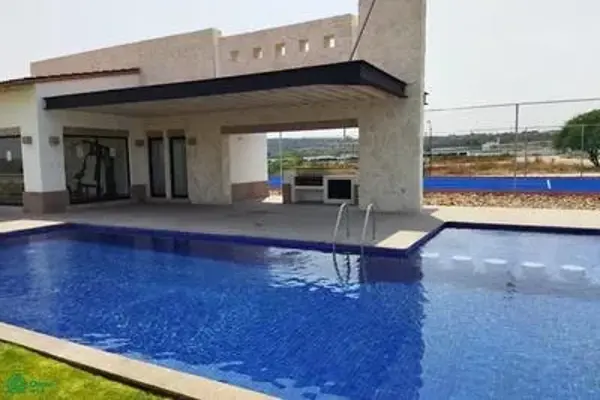 Terreno en venta en Ciudad Maderas Sur II, Apaseo El Alto — foto 2 de 9