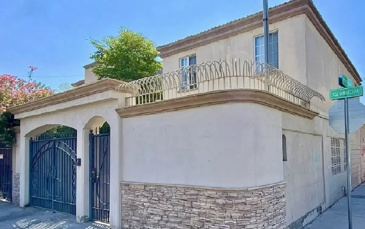 Casa en venta en FOVISSSTE, Mexicali — foto 1 de 10
