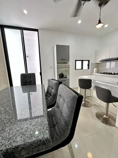 Casa en renta en Altabrisa, Mérida — foto 3 de 16