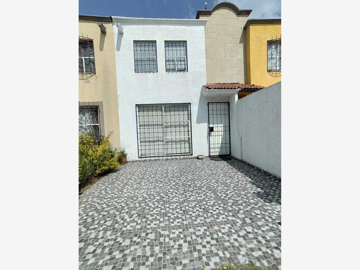 Casa en renta en Hacienda del Valle II, Toluca — foto 1 de 21