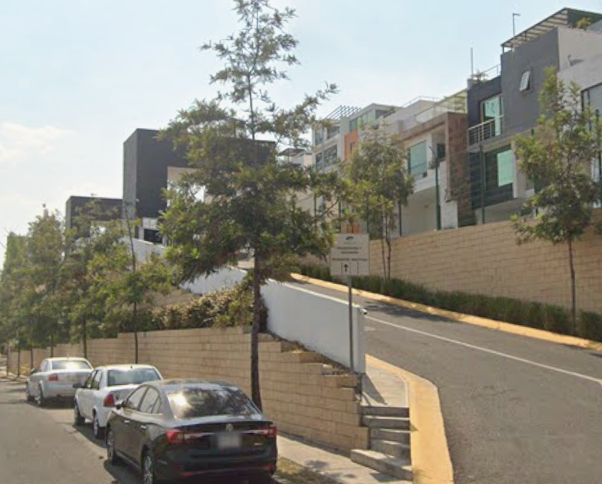 Casa en venta en Residencial Lago Esmeralda, Atizapán de Zaragoza — foto 1 de 2