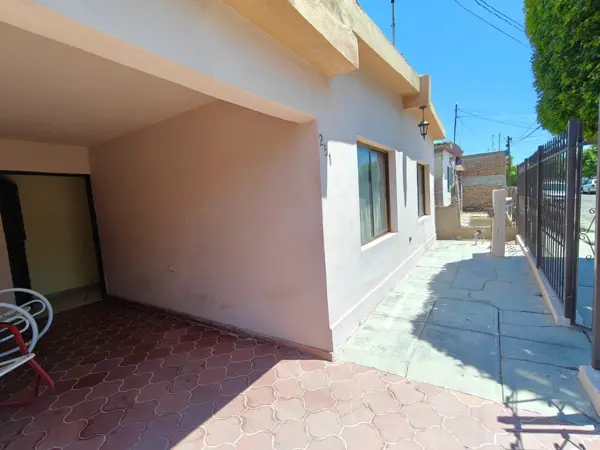 Casa en venta en Jesus Garcia, Hermosillo — foto 3 de 17