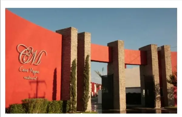 Casa en Venta en "Casa Magna Residencial" Corregidora.