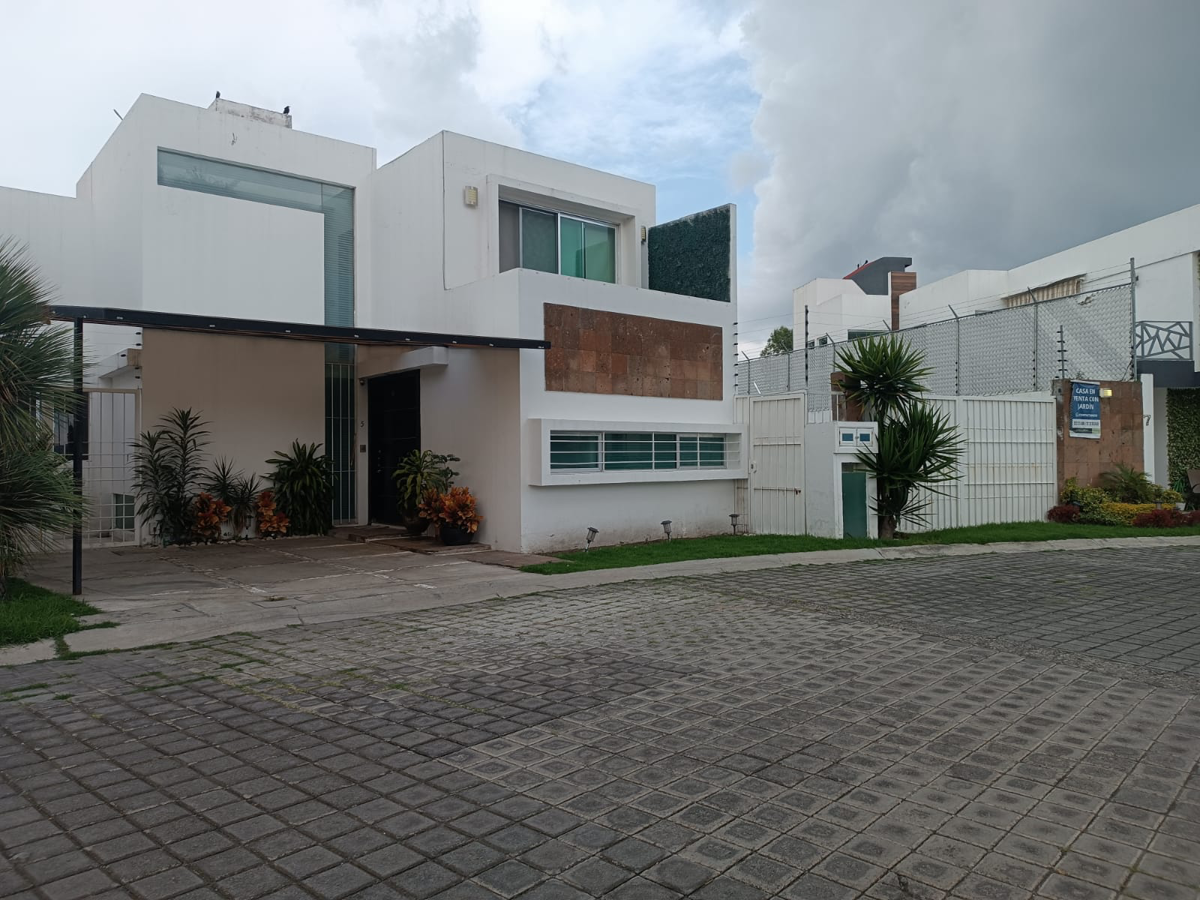 Casa en venta en Chipilo de Francisco Javier Mina, San Gregorio Atzompa — foto 1 de 17