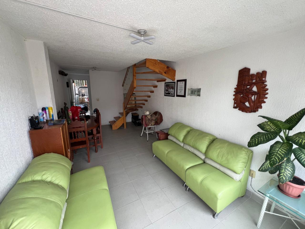 Casa en venta en Valle San Pedro Urbi Villa del Campo, Tecámac — foto 3 de 17