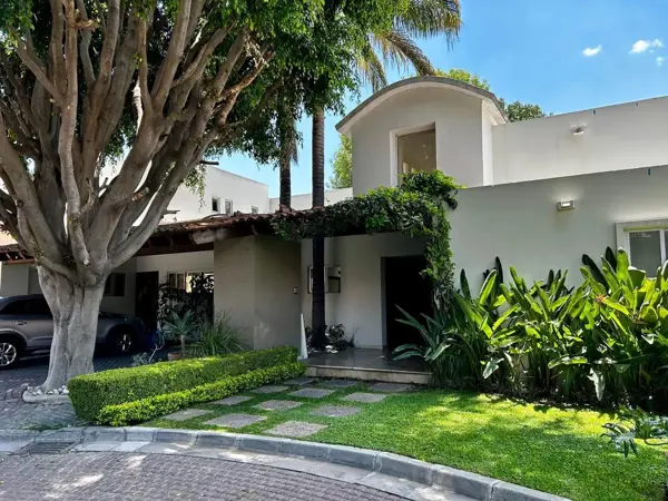 Casa en Venta en Fracc. La Cañada, Santa Cruz Buenavista, Puebla